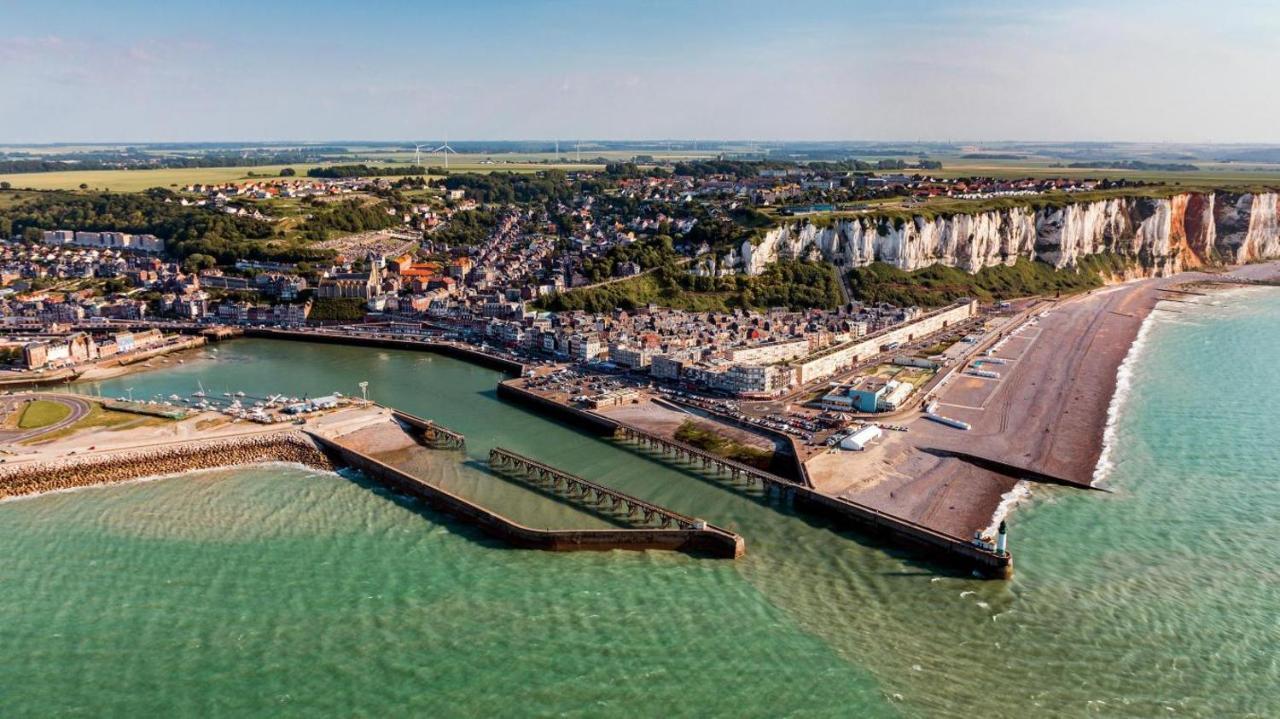 Appartement Cote Et Plage Le Tréport Eksteriør bilde